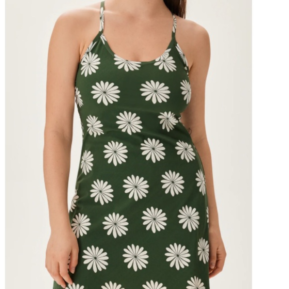 Outdoor Voices Green and White Floral Exercise Dress - Size M